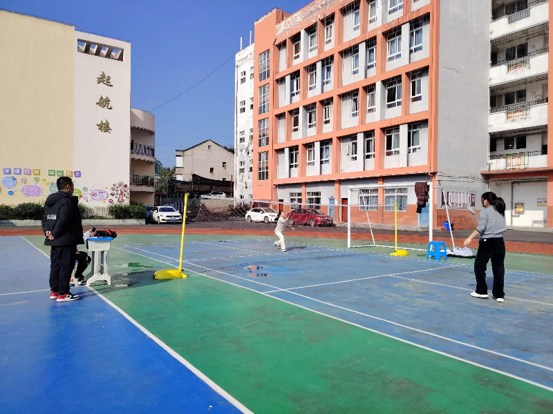 詹姆斯泸州老窖天府中学后续来了的简单介绍